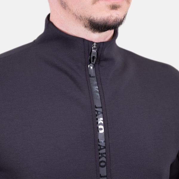 Schwarz